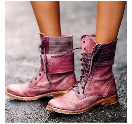 Ana | Stylish boots with lacing